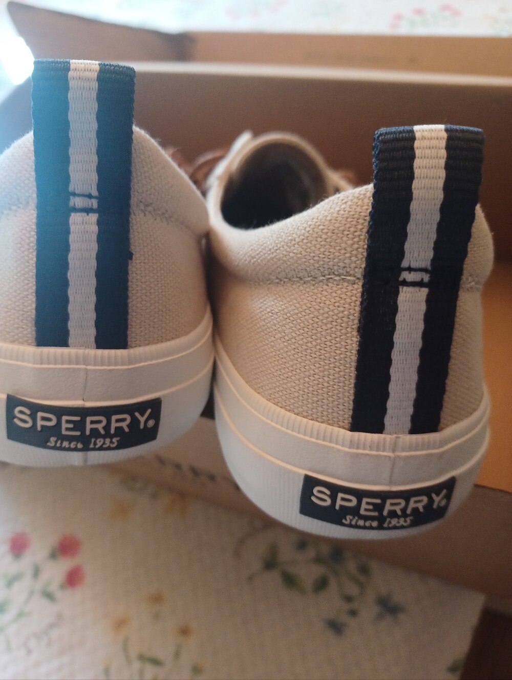 Sperry Women's Linen Oat Canvas Boat Shoes with Brown Laces - Picture 5 of 7